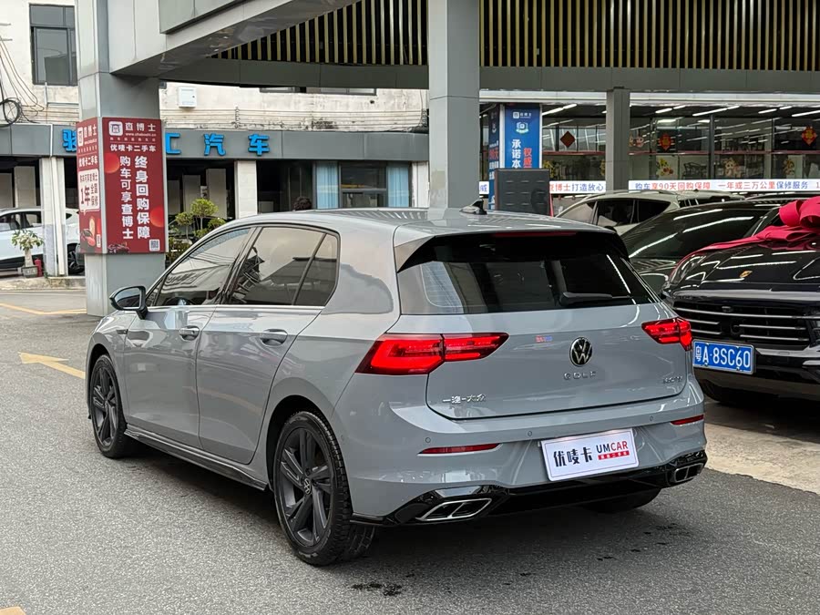 Volkswagen Golf 2022 car image #5