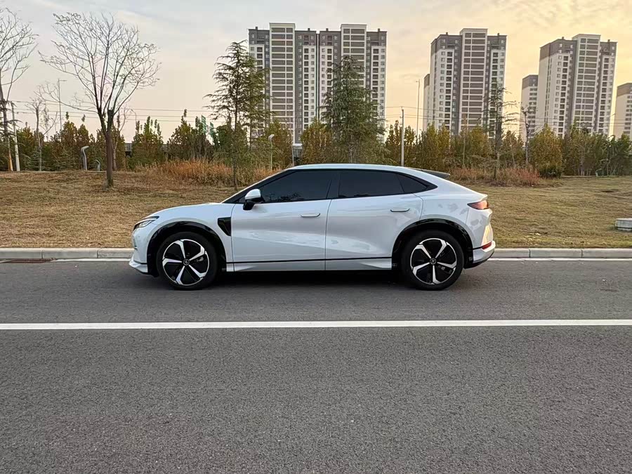 BYD SongL EV 2024 immagine di auto #5