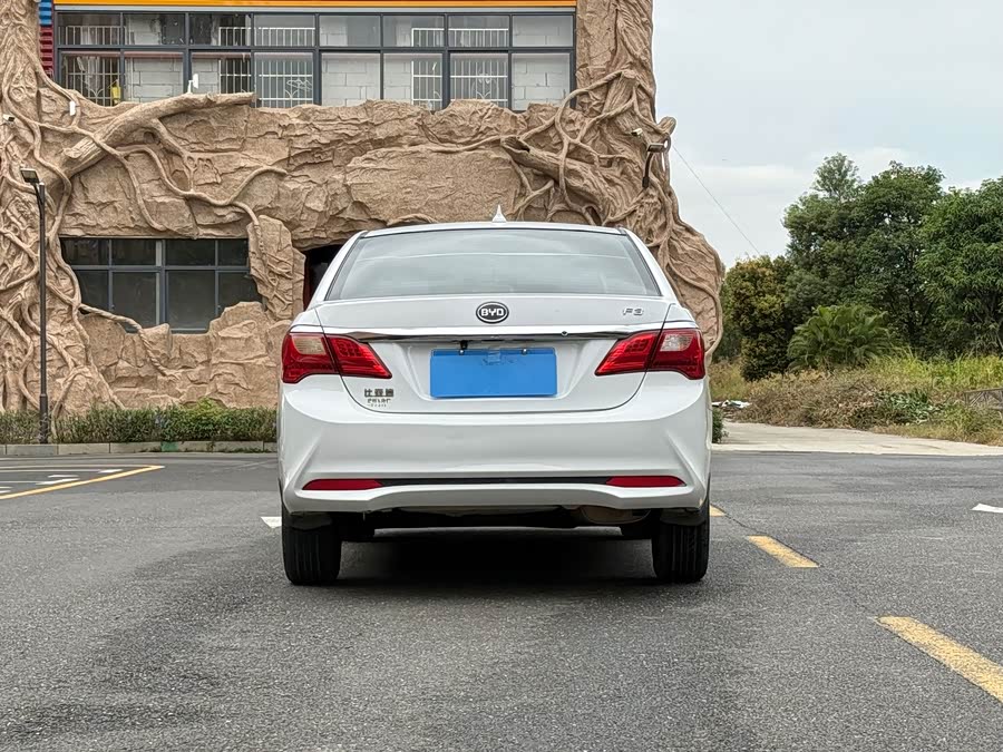 BYD F3 2017 #5 BYD F3 2017 car image #5