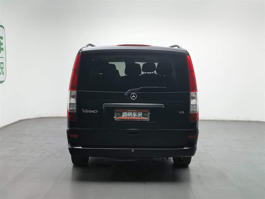 奔驰 唯雅诺 2010 汽车图片 #5