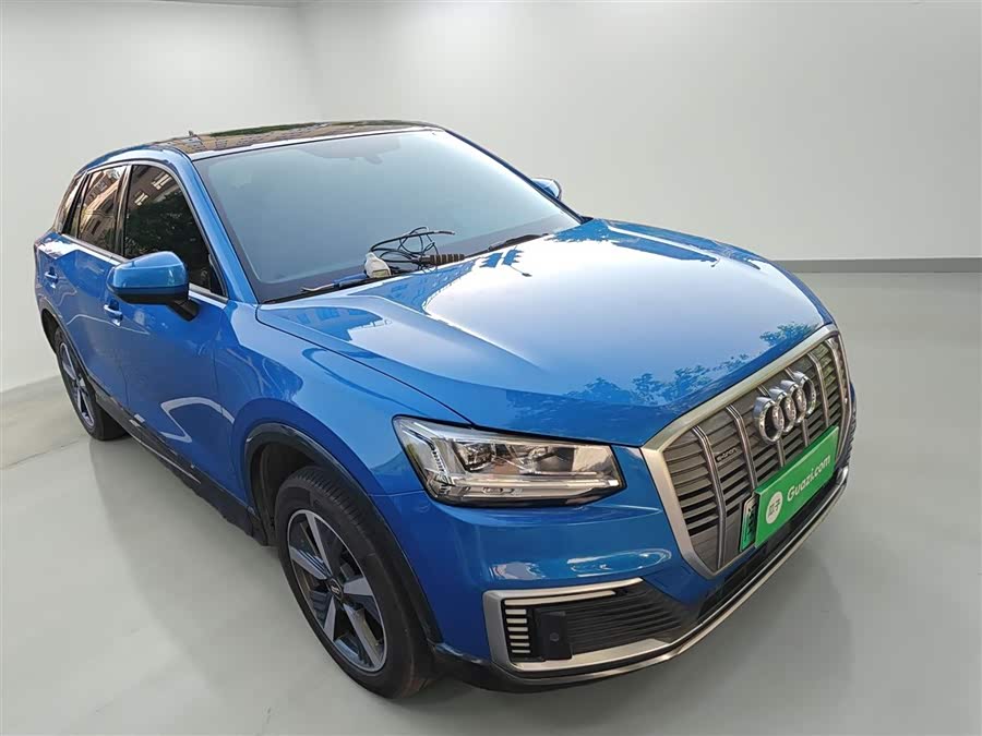 Audi Q2L e-tron 2020 #5 Audi Q2L e-tron 2020 صورة سيارة #5