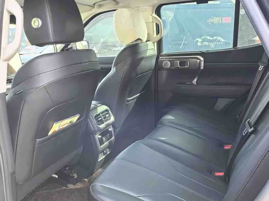 Tank 400 New Energy 2023 car image #5