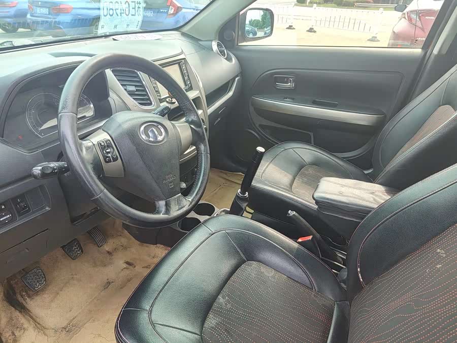 Great Wall M4 2012 car image #5