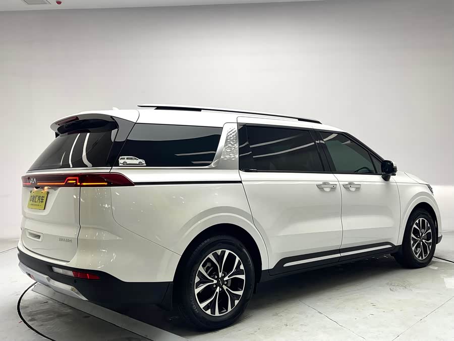 Kia Carnival 2024 immagine di auto #5