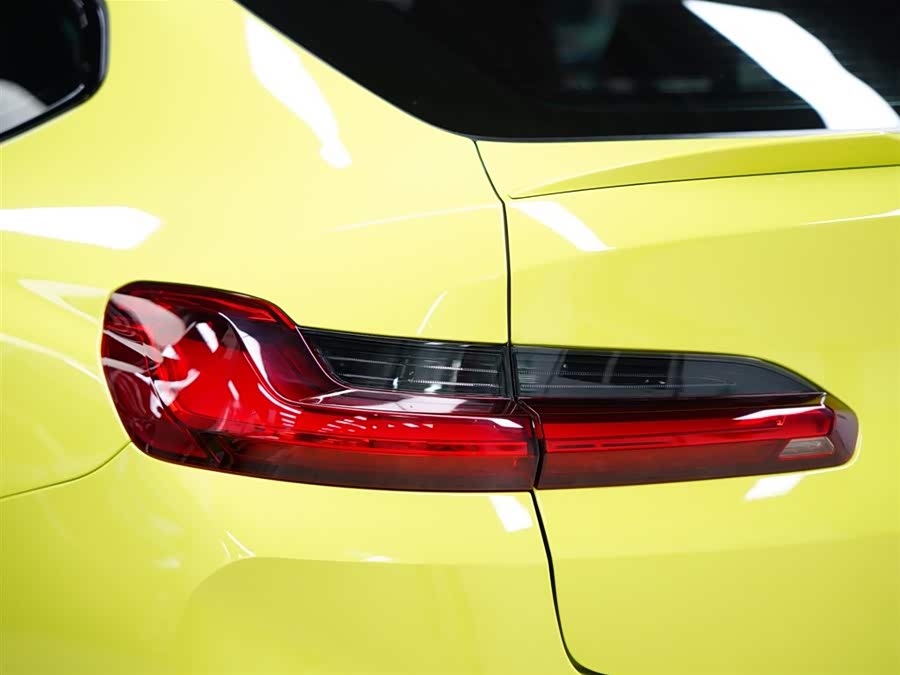 BMW X4 M 2022 immagine di auto #5