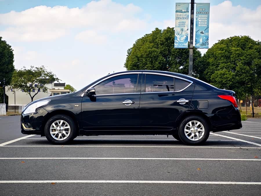 Nissan Sunny 2017 car image #5
