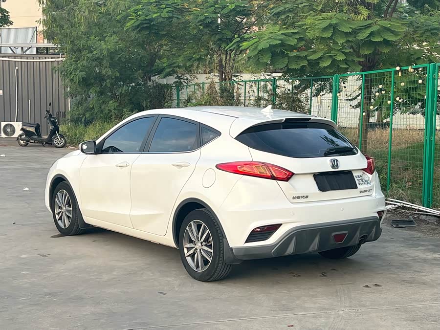 Changan Eado XT 2016 #5 Changan Eado XT 2016 immagine di auto #5