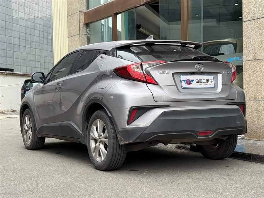 Toyota Izoa 2022 car image #5