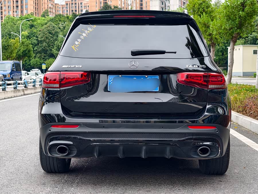 Mercedes-Benz GLB AMG 2022 immagine di auto #5