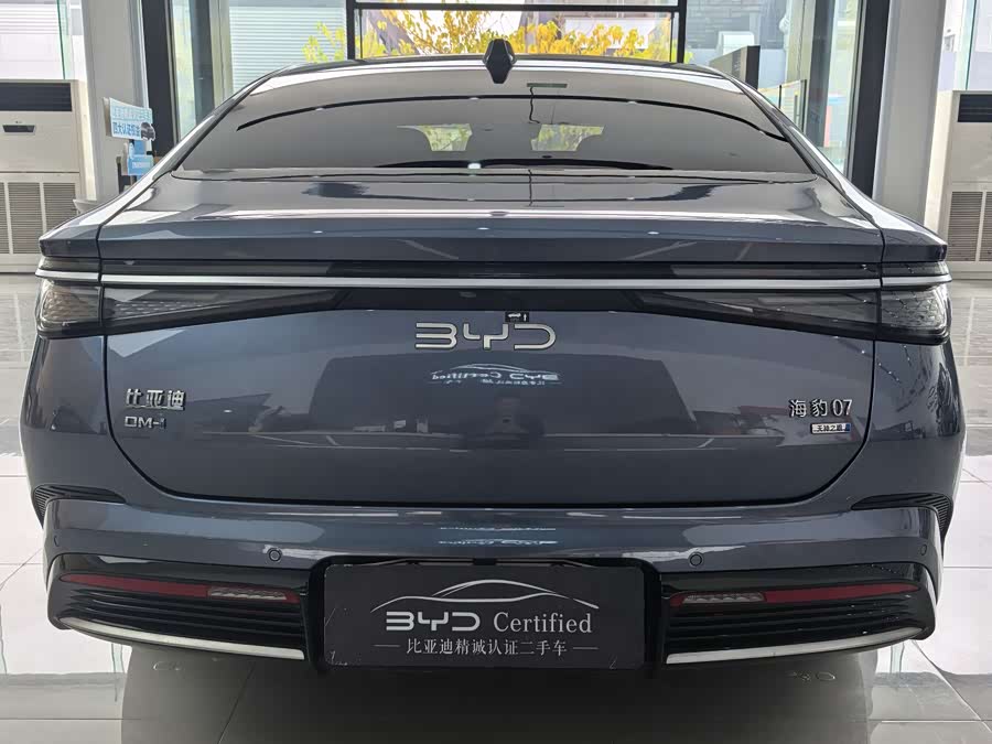 BYD Seal 07 DM-i 2025 صورة سيارة #5