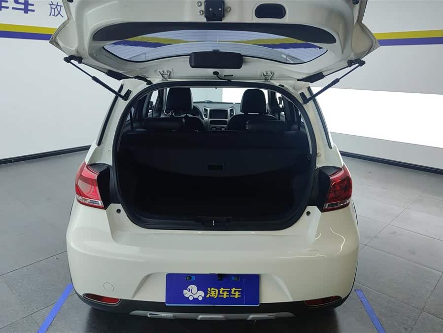 Great Wall M4 2014 صورة سيارة #5