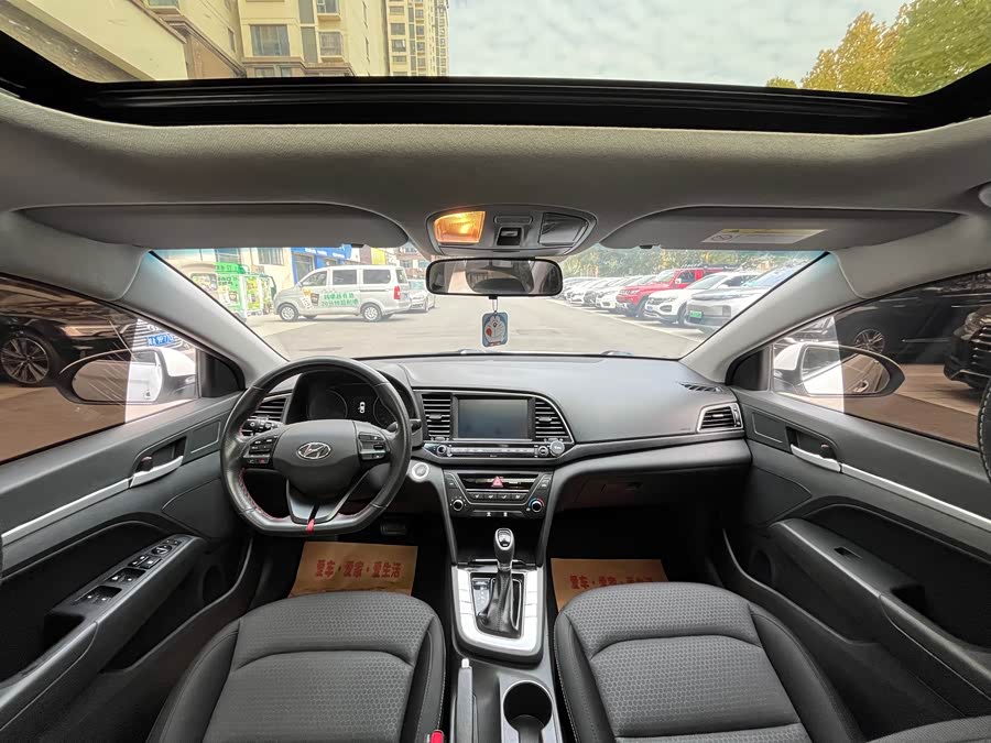 Hyundai Elantra AD 2019 car image #5
