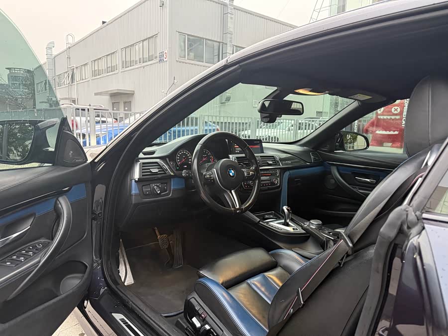 BMW M4 2019 immagine di auto #5