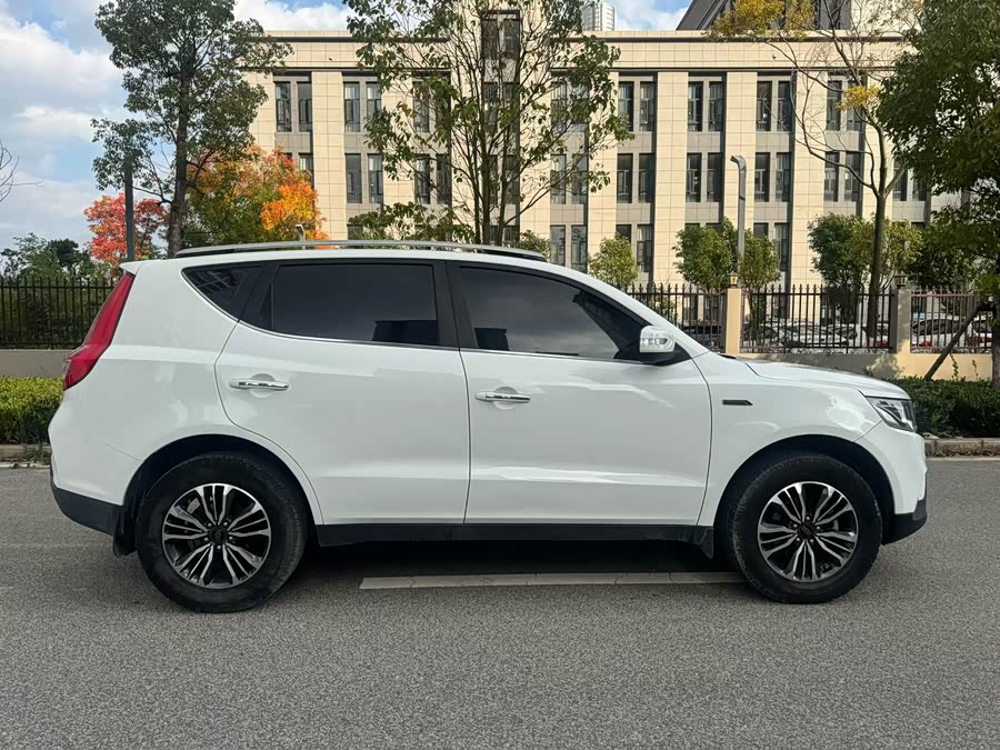 GEELY Vision X6 2018 car image #5