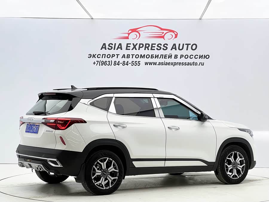 Kia Stonic 2022 car image #5