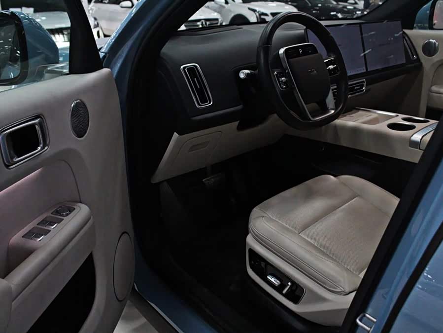 理想汽车 理想L7 2025 汽车图片 #5