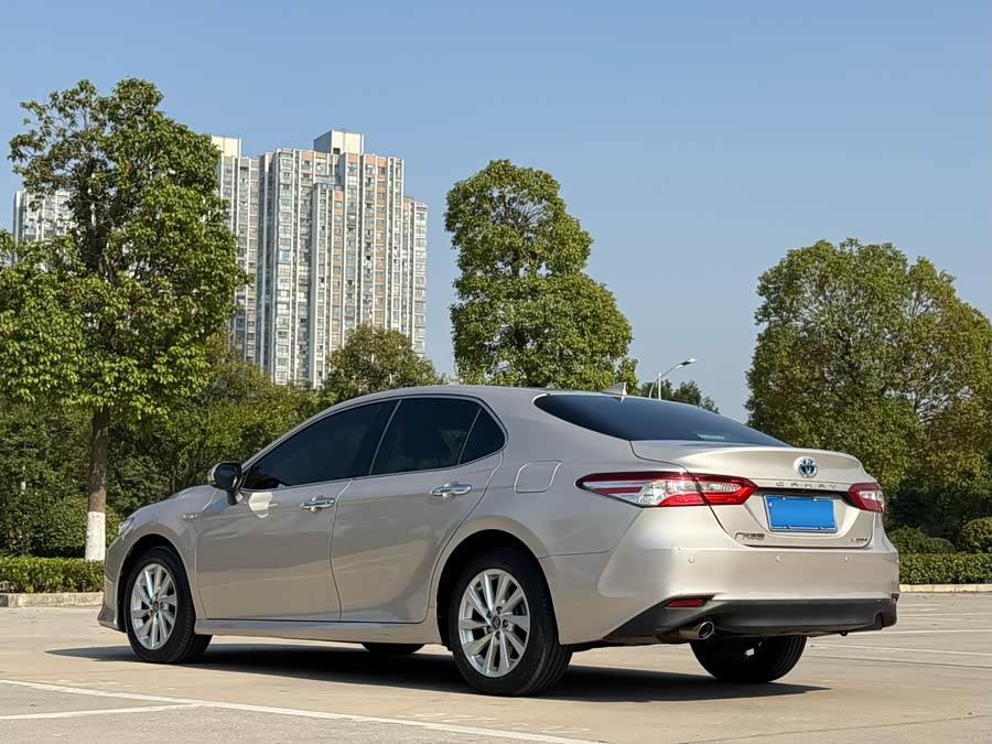 Toyota Camry 2021 #5 Toyota Camry 2021 immagine di auto #5