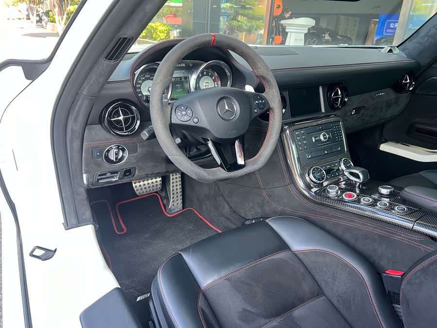 Mercedes-Benz SLS AMG 2014 car image #5