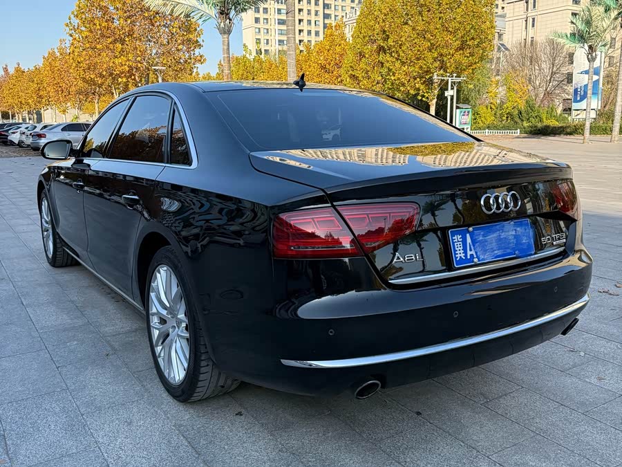 Audi A8 2013 image de voiture #5