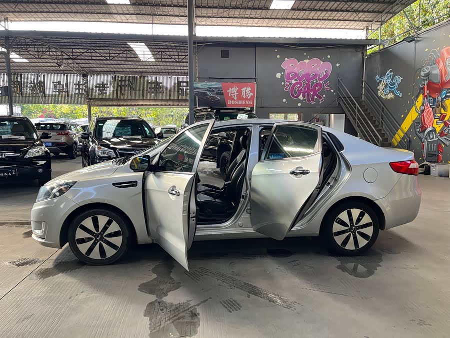 起亚 起亚K2 2013 汽车图片 #5