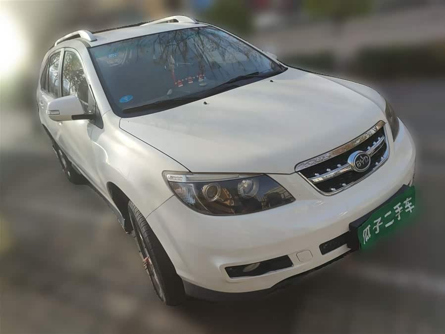 BYD S6 2015 car image #5