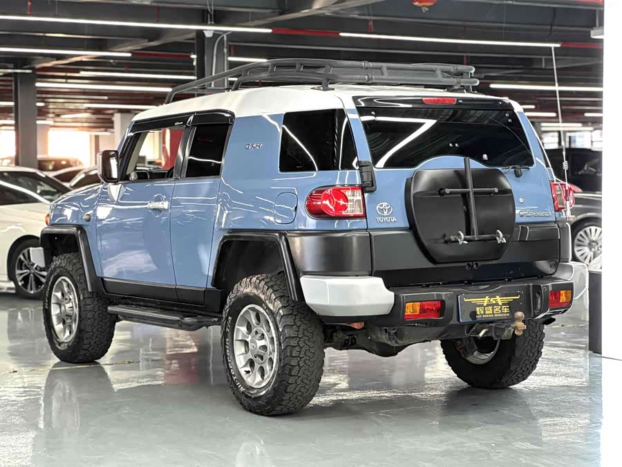 Toyota FJ Cruiser 2008 #5 Toyota FJ Cruiser 2008 car image #5