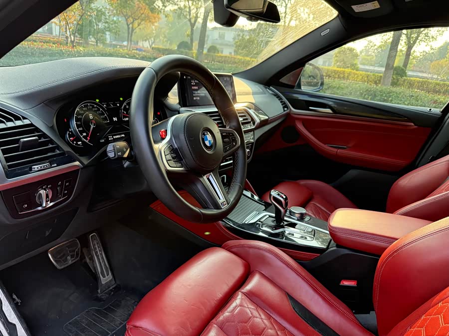 BMW X4 M 2020 car image #5