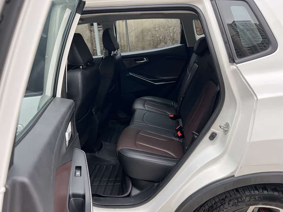 Changan CS15 2019 #5 Changan CS15 2019 imagen de coche #5