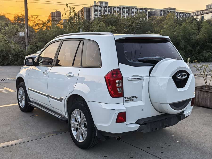 奇瑞 瑞虎3 2017 汽车图片 #5