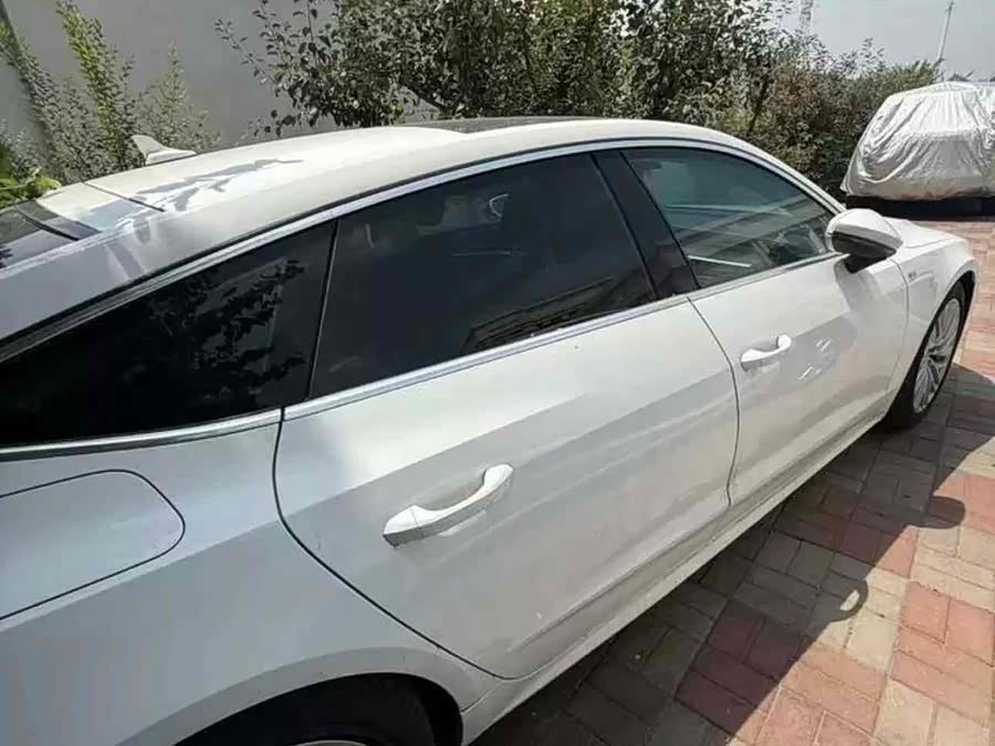 Audi A7 2021 car image #5