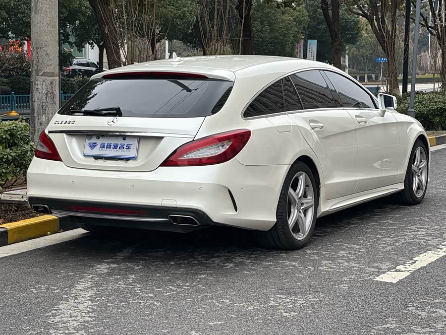 Mercedes-Benz CLS Class 2016 car image #5