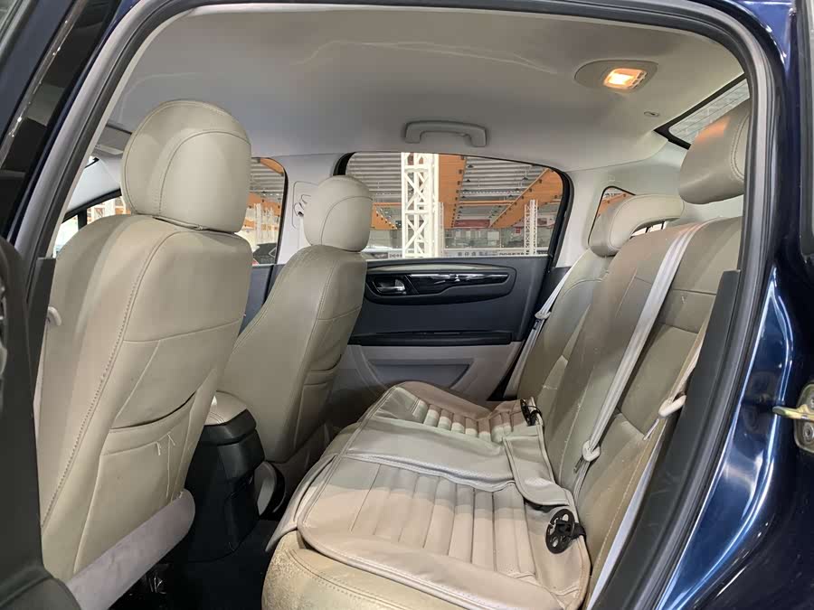 Citroen C-Quatre 2013 car image #5