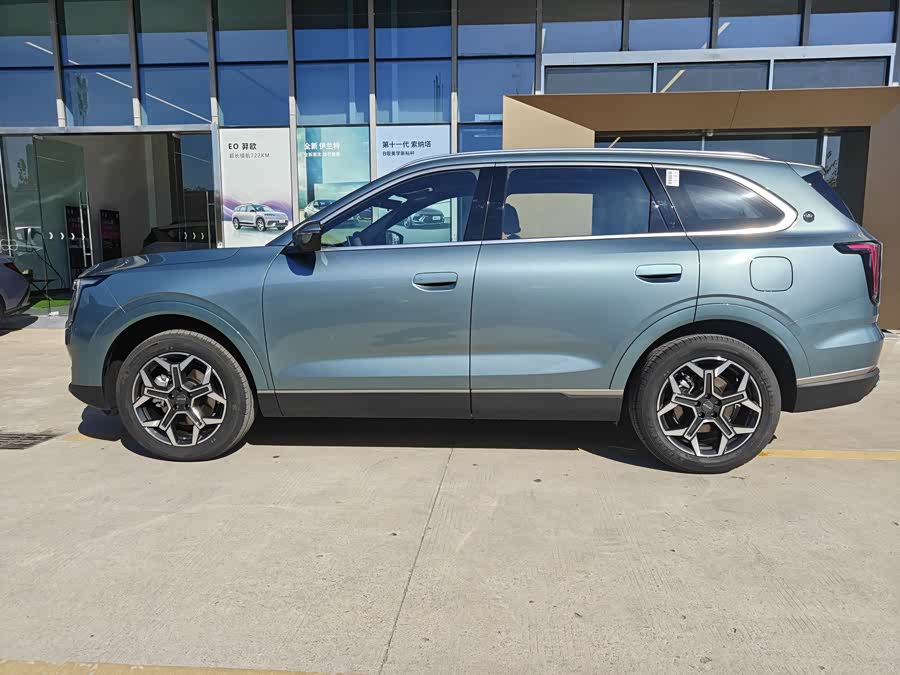 Jetour X70L صورة سيارة #5