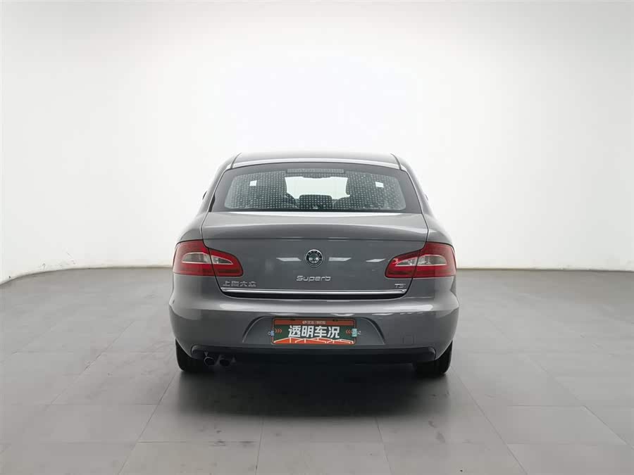 Skoda Superb 2012 immagine di auto #5