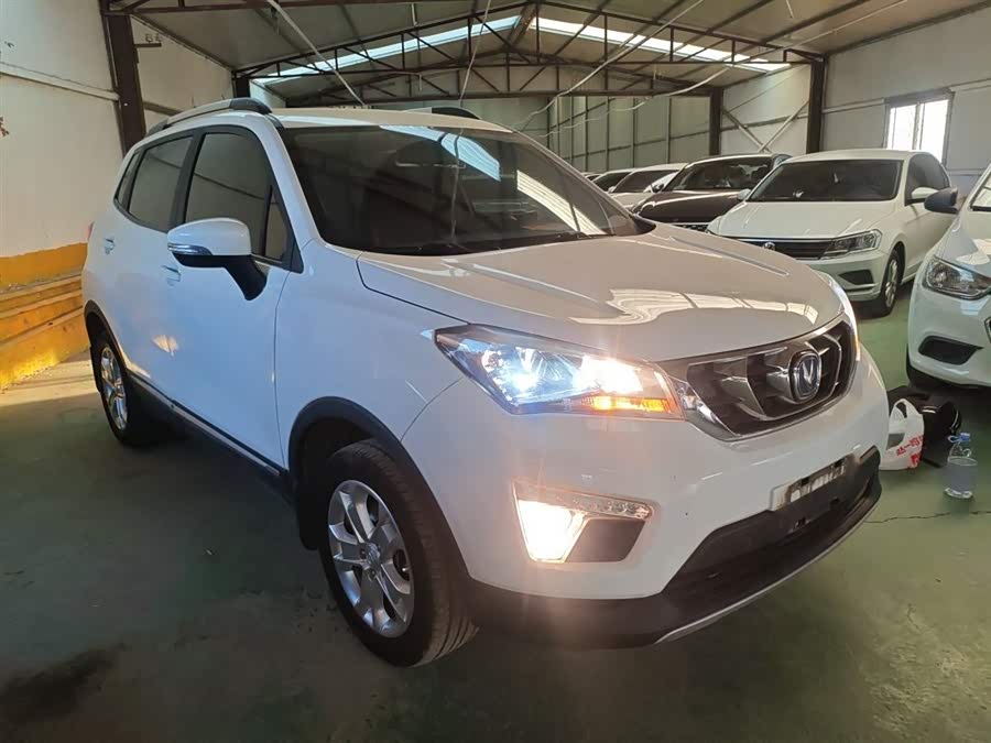 Changan CS15 2018 #5 Changan CS15 2018 immagine di auto #5