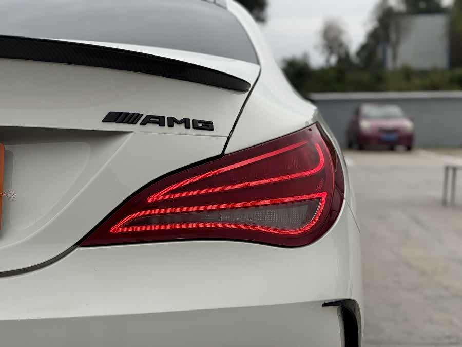 Mercedes-Benz CLA AMG 2015 image de voiture #5