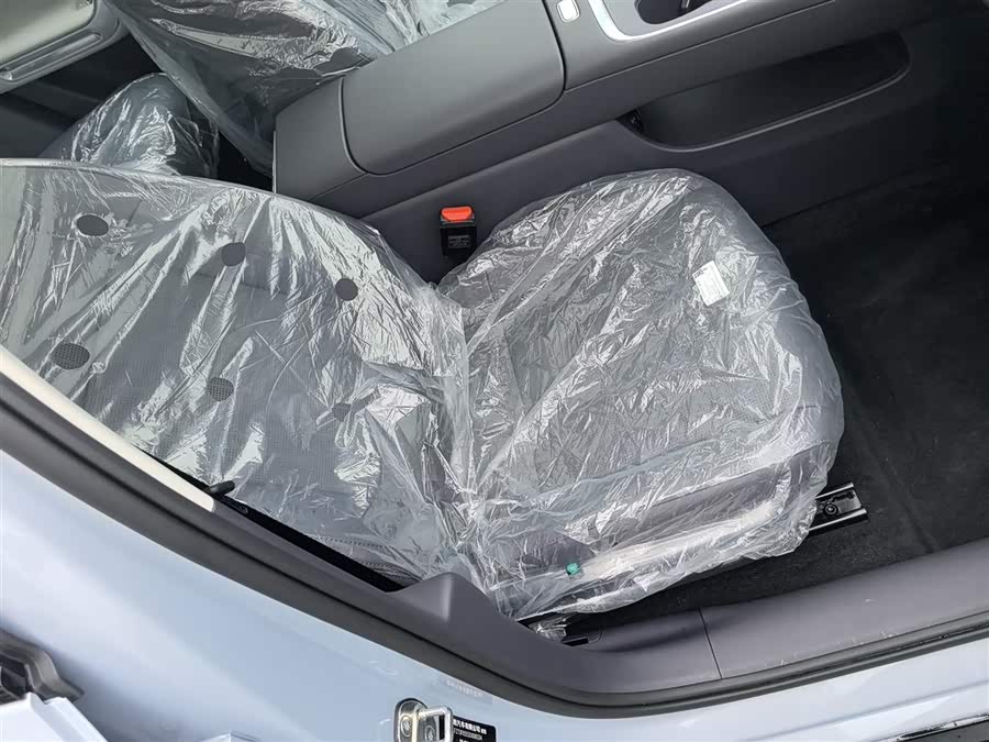 零跑汽车 零跑B01 2025 汽车图片 #5