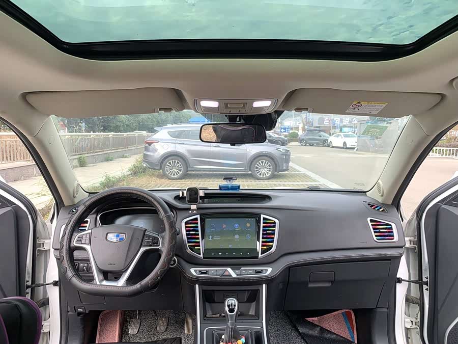 GEELY Vision X6 2019 imagen de coche #5