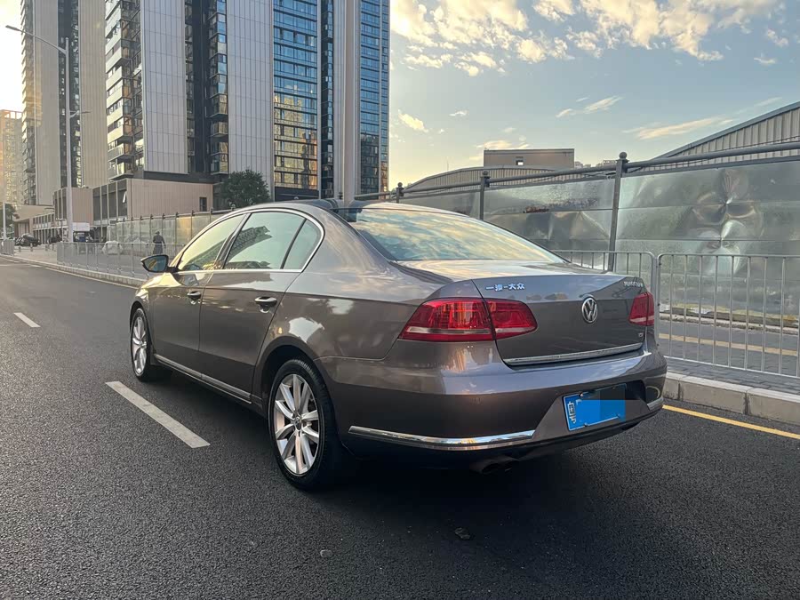 Volkswagen Sagitar 2018 immagine di auto #5