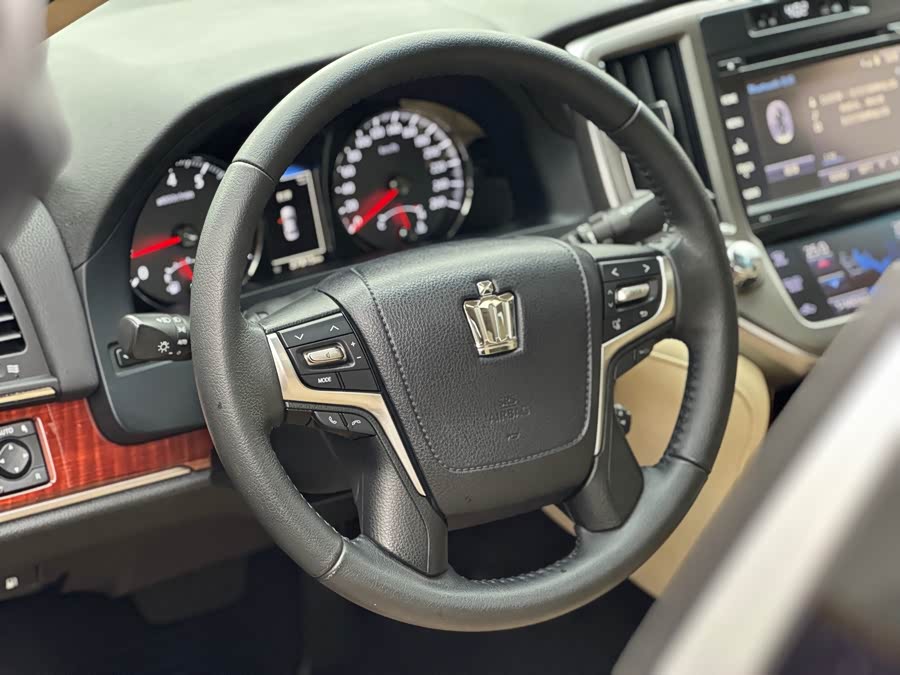 丰田 皇冠 2016 汽车图片 #5