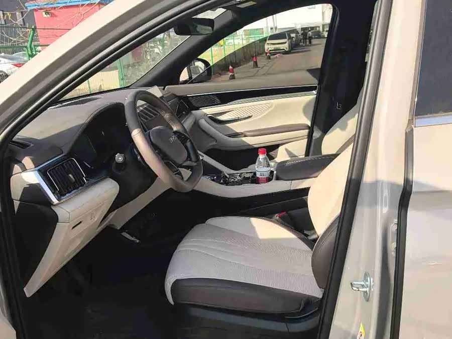 BYD Song Plus New Energy 2024 image de voiture #5