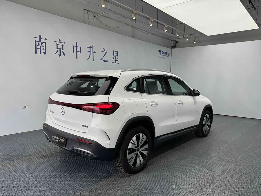 Mercedes-Benz EQA Class 2025 صورة سيارة #5