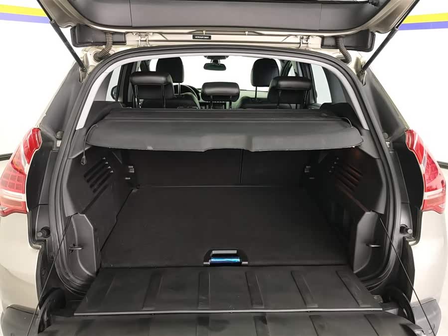 Peugeot 3008 2014 image de voiture #5