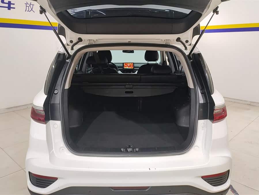 GEELY Vision X6 2021 car image #5