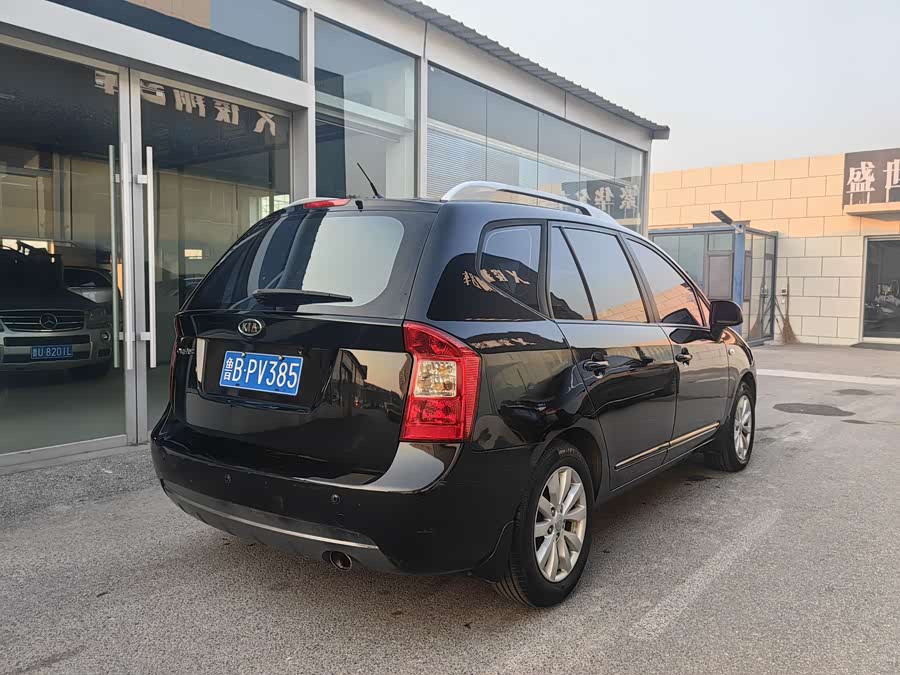 Kia Carens 2012 image de voiture #5