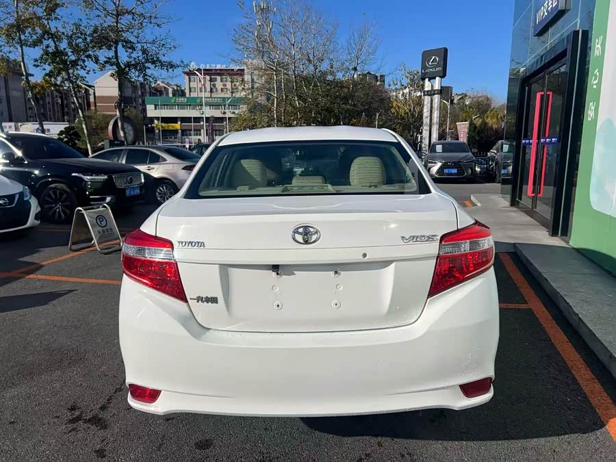 Toyota Vios 2014 immagine di auto #5