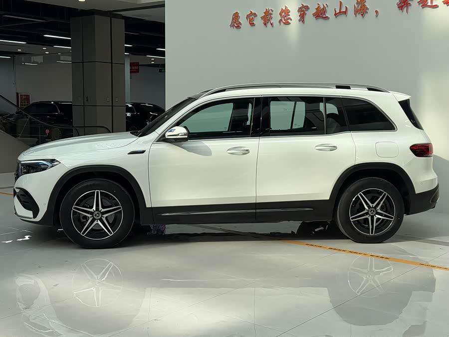 Mercedes-Benz EQB Class 2025 car image #5