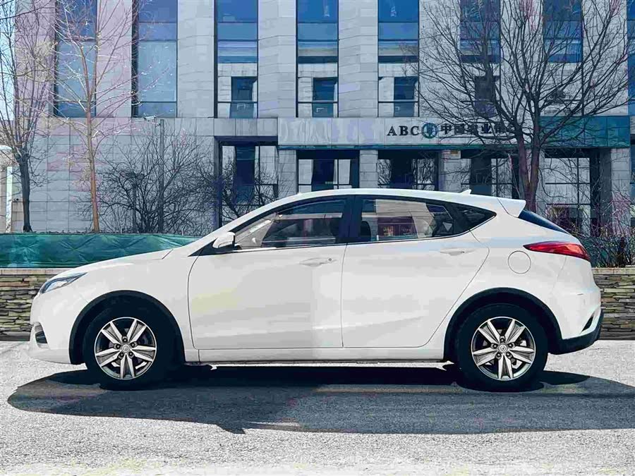 Changan Eado XT 2017 car image #5