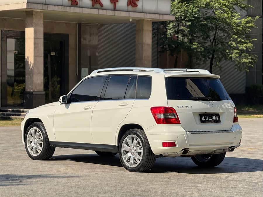 Mercedes-Benz GLK Class (Imported) 2011 car image #5