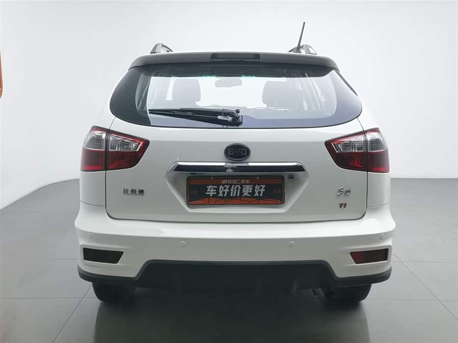 BYD S6 2015 #5 BYD S6 2015 car image #5